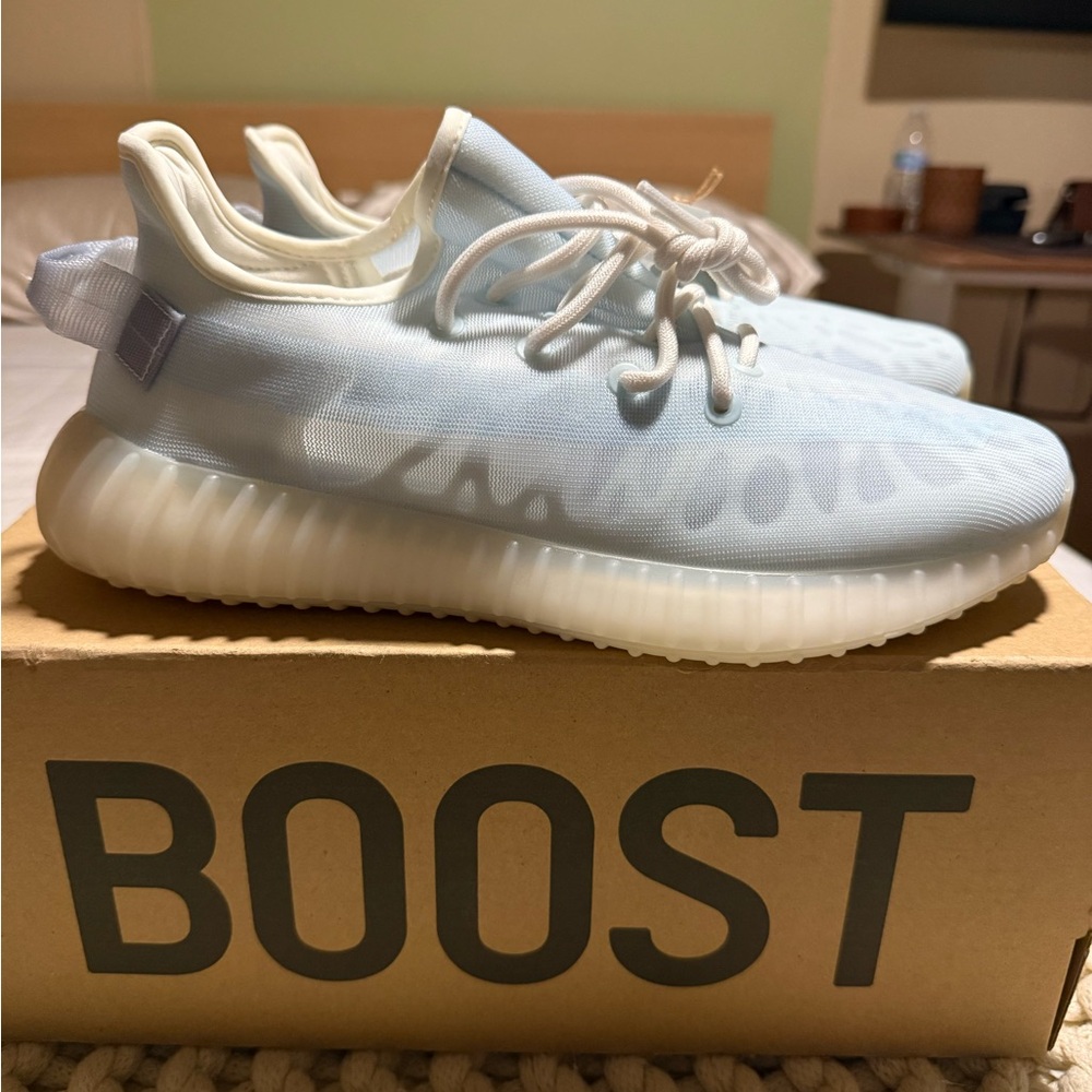 Yeezy Light 350 V2 - Mono Ice